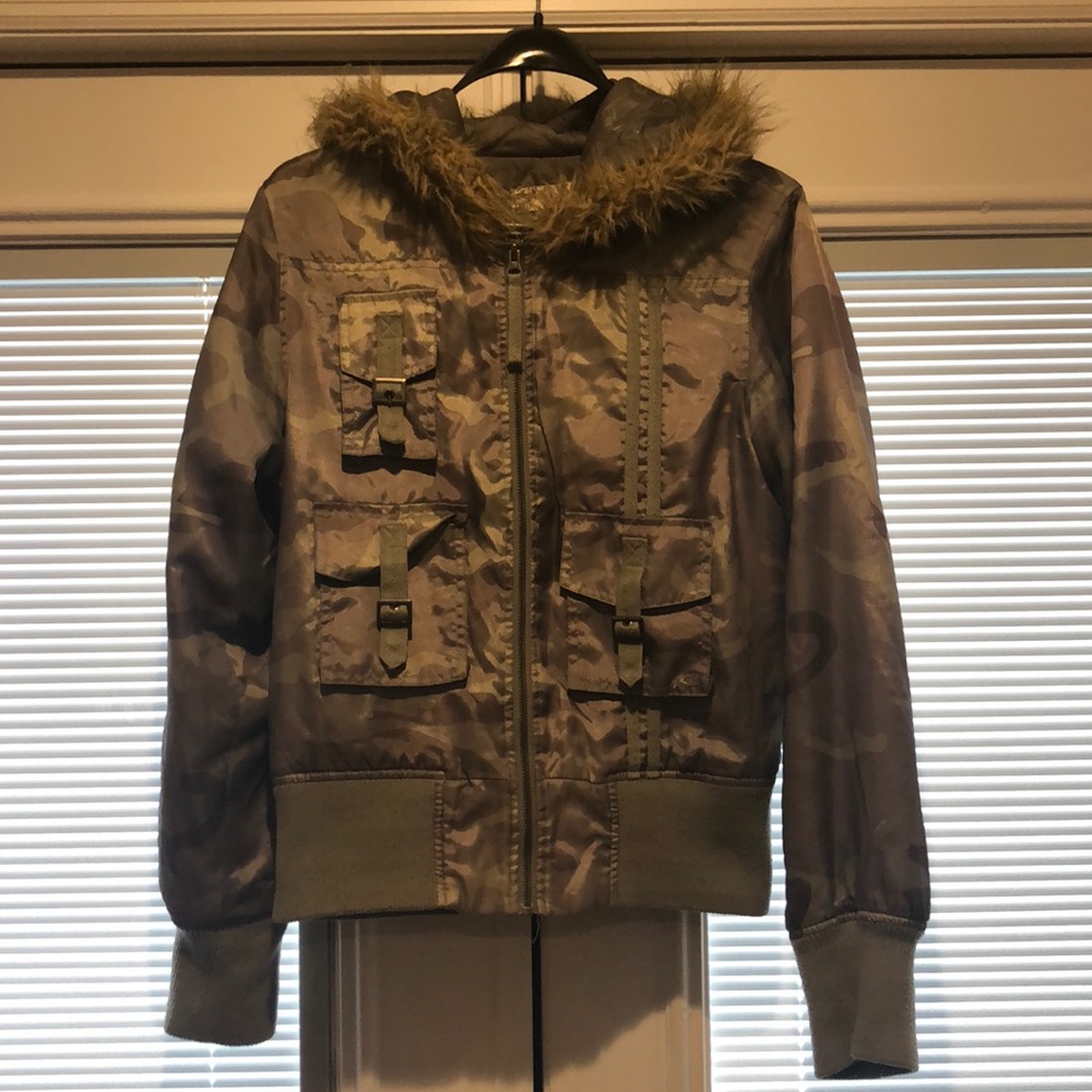 O’Neill winter coat size L